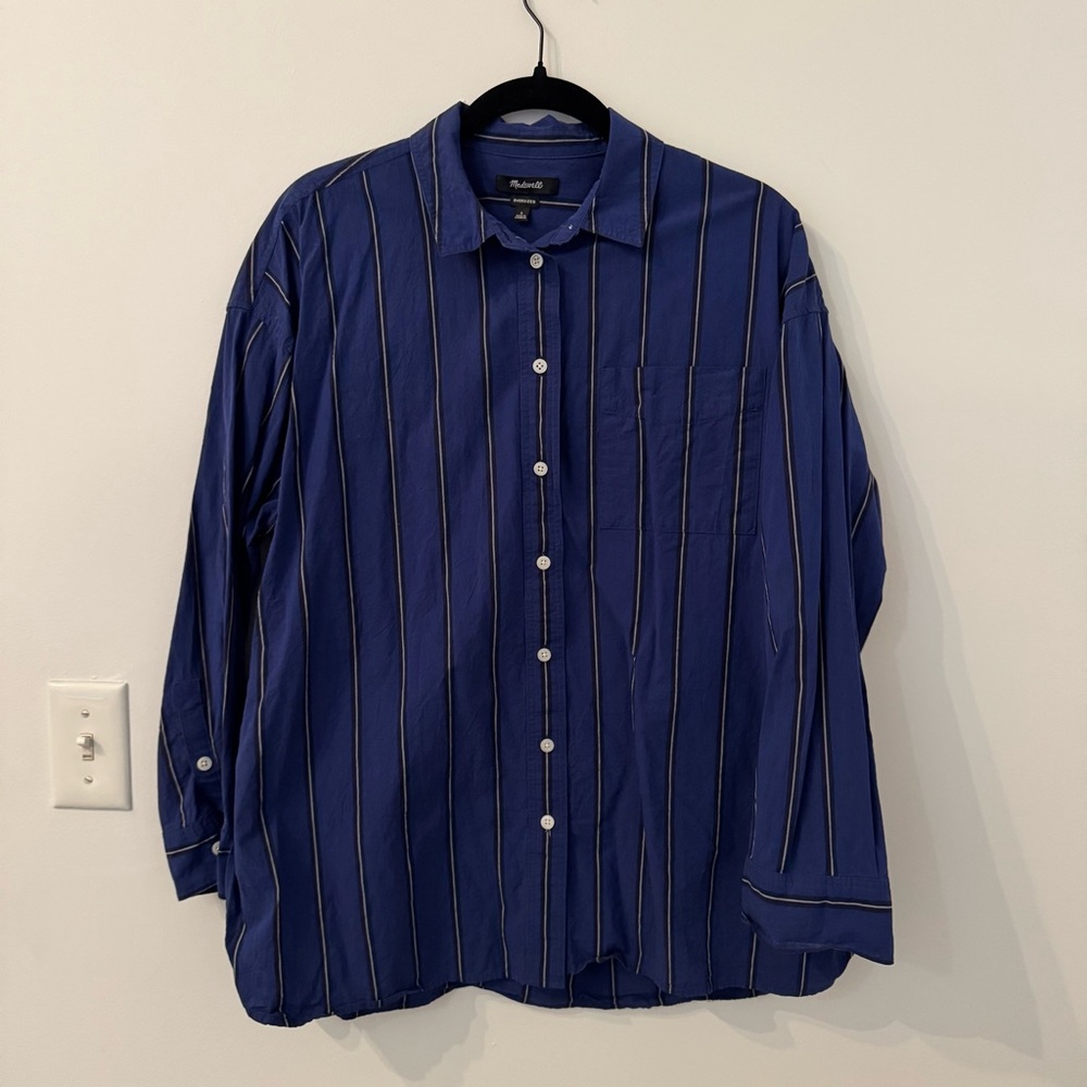 The Signature Poplin Oversized Shirt